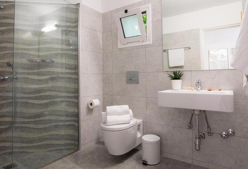 Студия Стандарт, Melissa Apartments, Studios & Suites