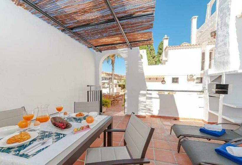 جناح بريميوم, Pueblo Evita