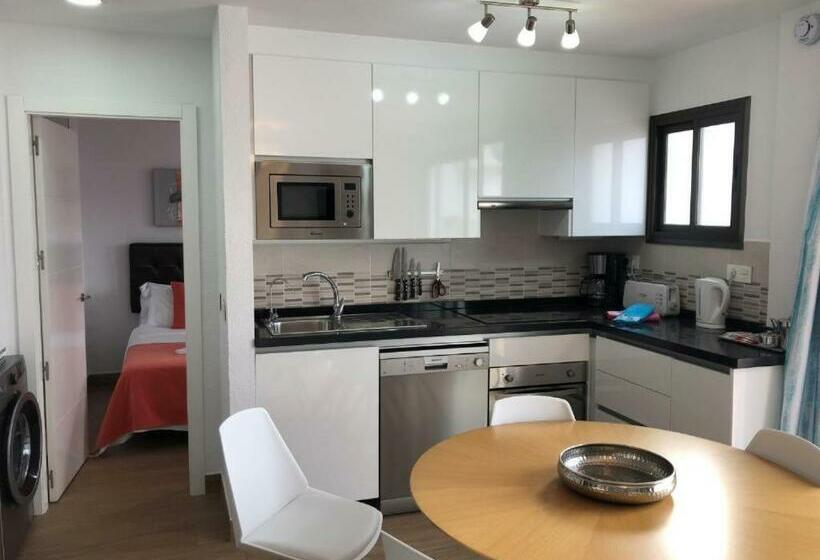 جناح غرفتين نوم, Pueblo Evita