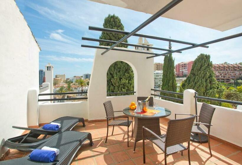 جناح بريميوم, Pueblo Evita