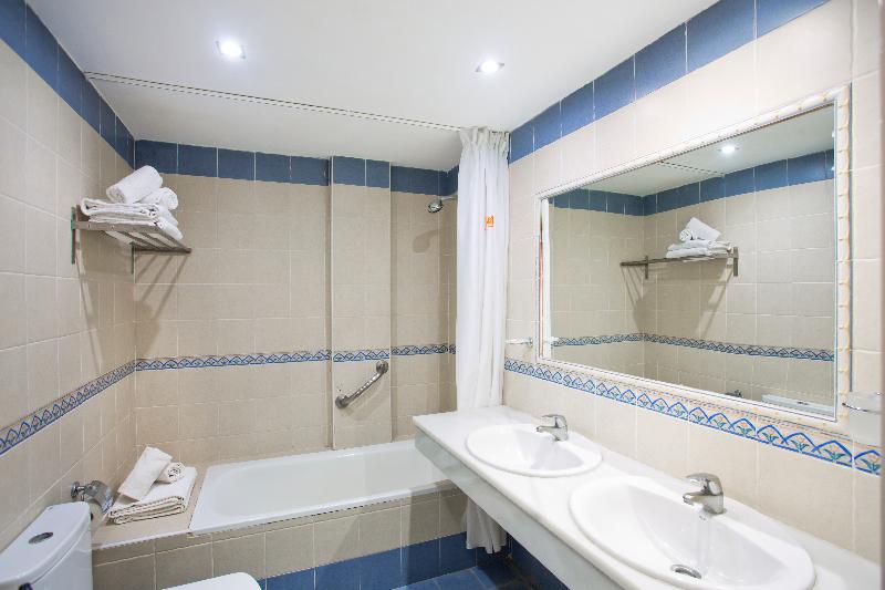 شقة غرفة واحدة, Pueblo Evita