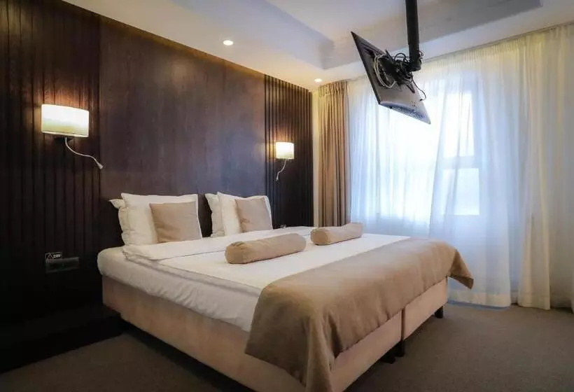 Sviitti Parveke, Royal Boutique Hotel Poiana Brasov