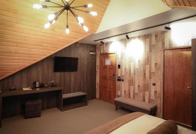 Quarto Deluxe com Sacada, Royal Boutique Hotel Poiana Brasov