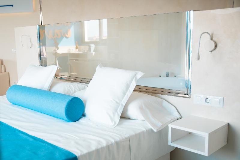 スイート, Surfing Colors Apartamentos