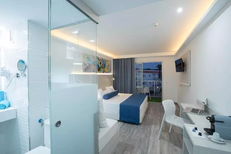 اتاق استاندارد با چشم‌انداز دریا, Surfing Colors Apartamentos