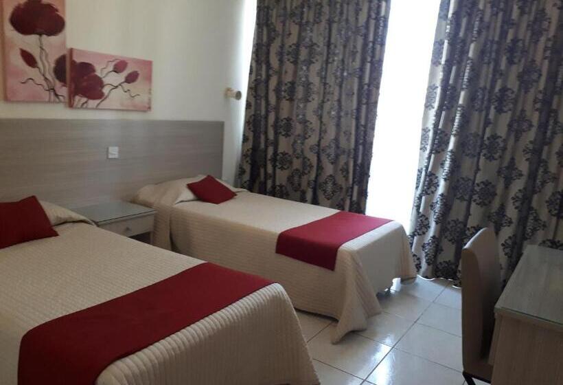 １ベッドルームアパートメント, Tasiana Star