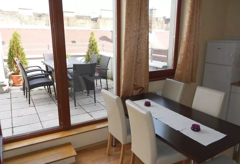 １ベッドルームペントハウスアパート, Trendy Deluxe Apartments
