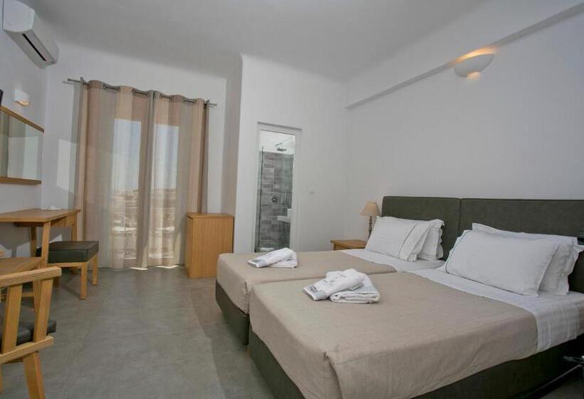 اتاق استاندارد سه نفره, Annamaria Mykonos