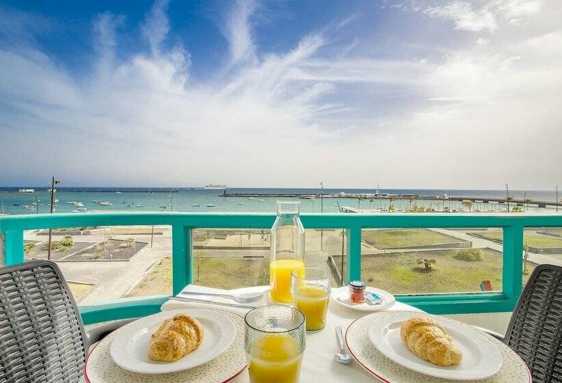 带1个卧室的带海景的公寓, Apartamentos Islamar Arrecife