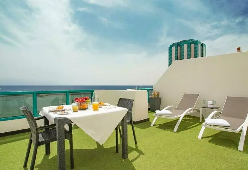 Ullakkosviitti, Apartamentos Islamar Arrecife