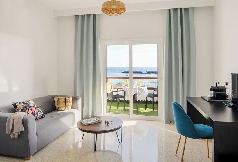 带1个卧室的带海景的公寓, Apartamentos Islamar Arrecife