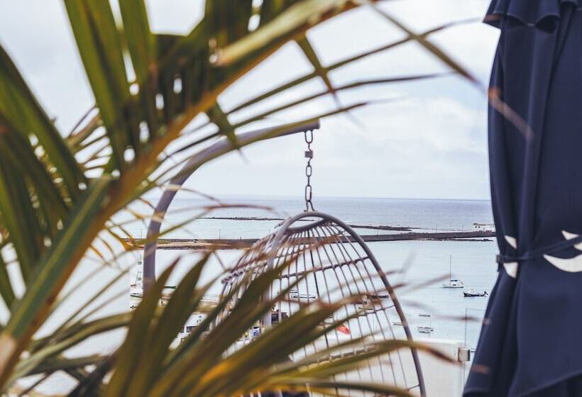 带1个卧室的带海景的公寓, Apartamentos Islamar Arrecife