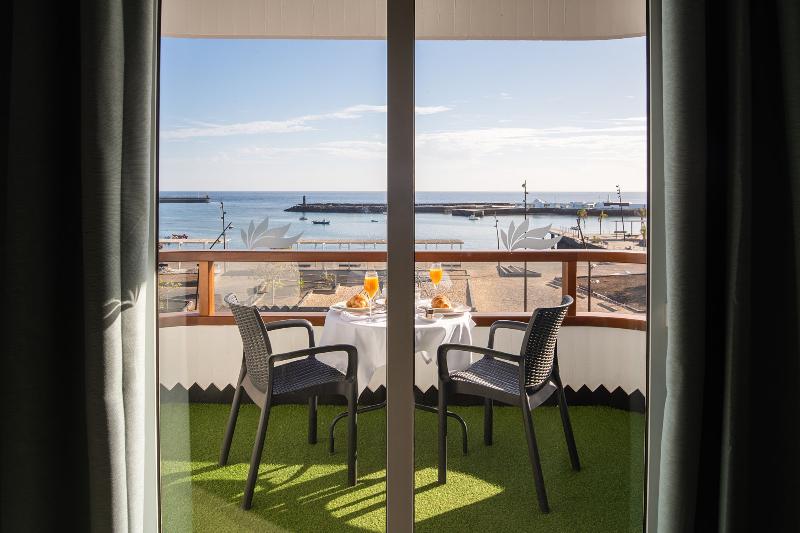 带1个卧室的带海景的公寓, Apartamentos Islamar Arrecife