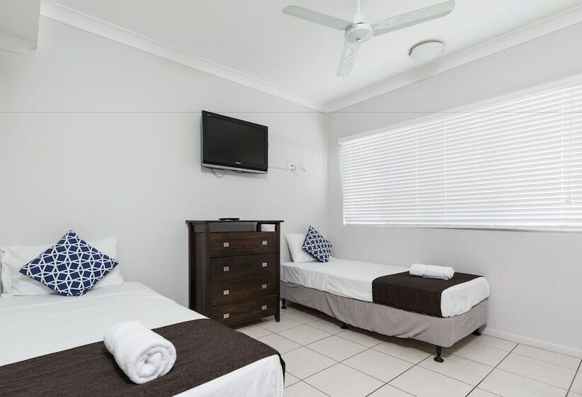Апартаменты 3 Спальни, Cairns City Apartments