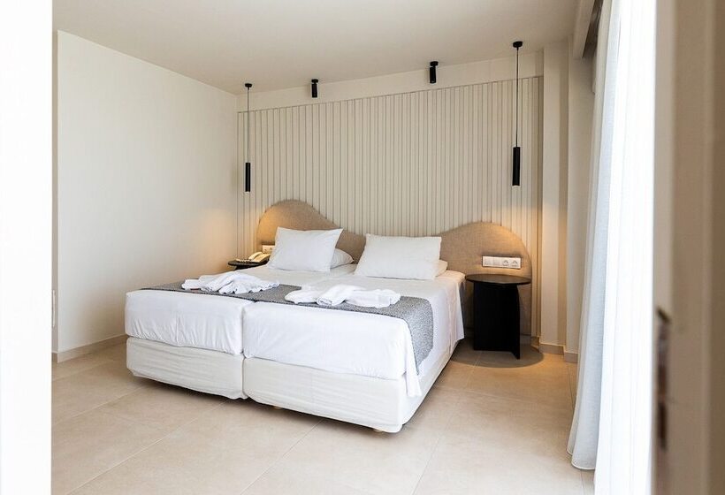 جناح إدارى مطل على البحر, Alia Beach Hotel By Estia