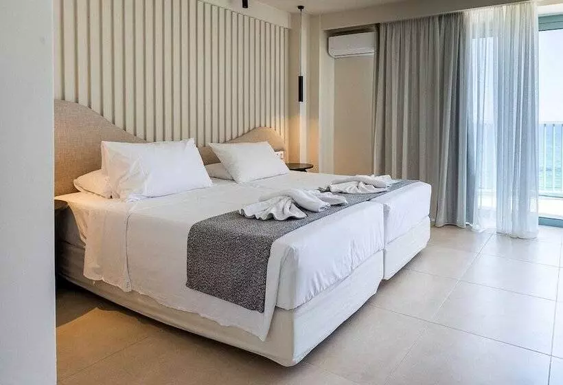 海の見えるエクゼクティブスイート, Alia Beach Hotel By Estia