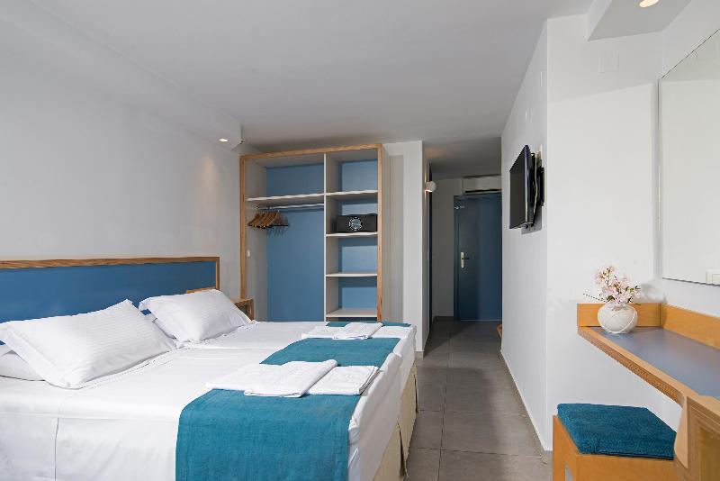 غرفة قياسية مطلّة علي حمام السباحة, Alia Beach Hotel By Estia