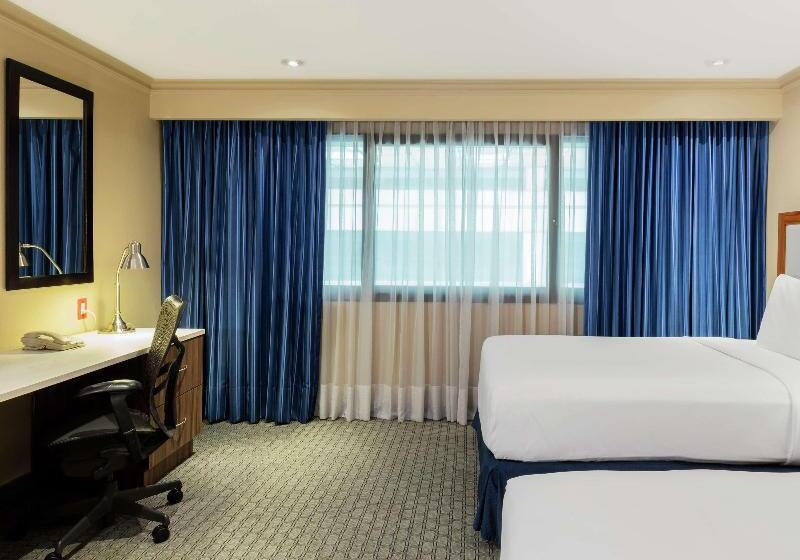 Номер Стандарт, Garden Court Polokwane