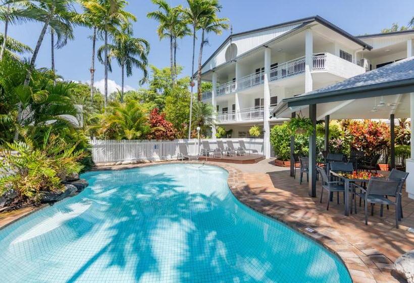 インサイドのスタンダードスタジオ, Garrick House