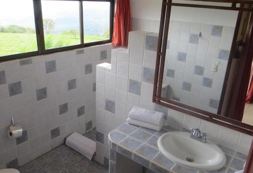 Номер Стандарт Трехместный, Guayabo Lodge