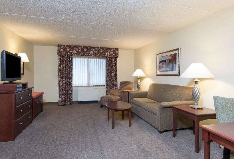 Люкс, Hampton Inn Schenectady Downtown