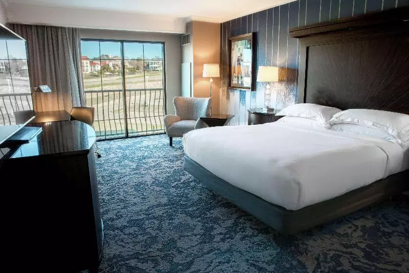 キングサイズベッドのスタンダードルーム, Hilton Dallas/rockwall Lakefront