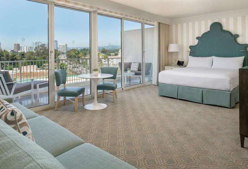 מיטת קינג בסוויטה, Hilton Dallas/rockwall Lakefront