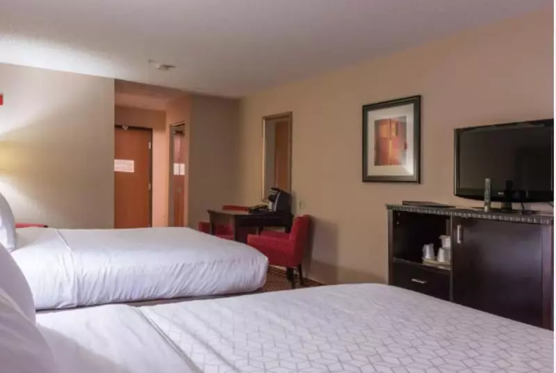身障者適用スタンダードルーム, Holiday Inn Express Hartford Newington, An Ihg