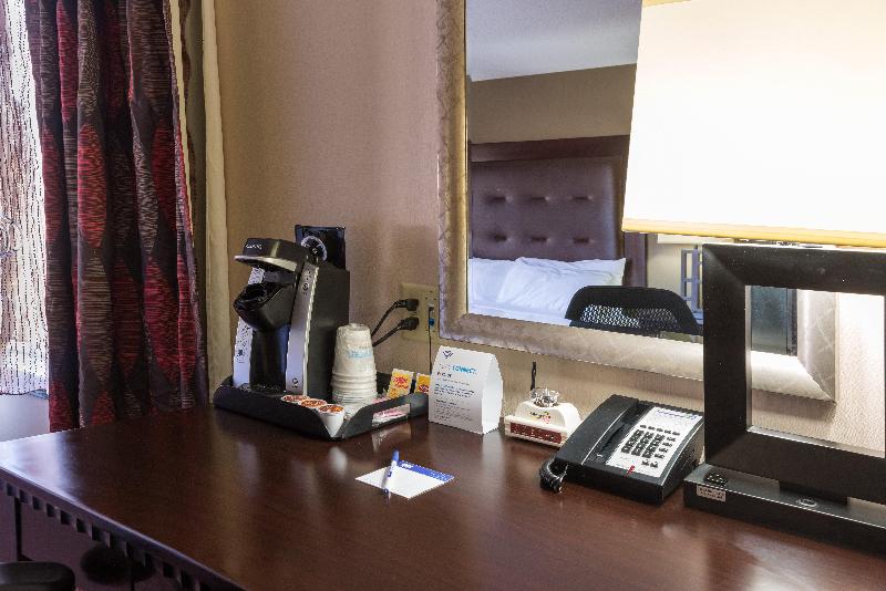 Стандартный Номер Кровать Кинг, Holiday Inn Express Hartford Newington, An Ihg