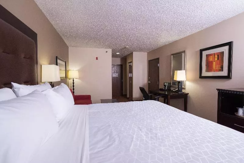キングサイズベッドのスタンダードルーム, Holiday Inn Express Hartford Newington, An Ihg