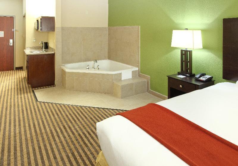 キングサイズベッドのスタンダードルーム, Holiday Inn Express & Suites Maumelle, An Ihg