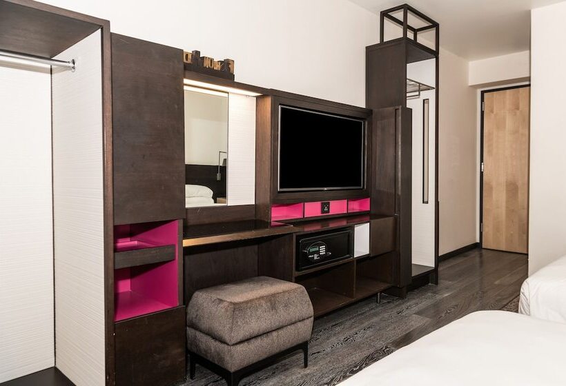 스탠다드 룸 더블 침대 2개, Hyatt Herald Square New York