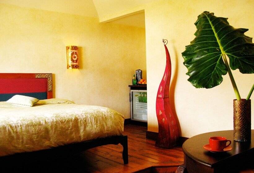 스위트, Marley Resort & Spa