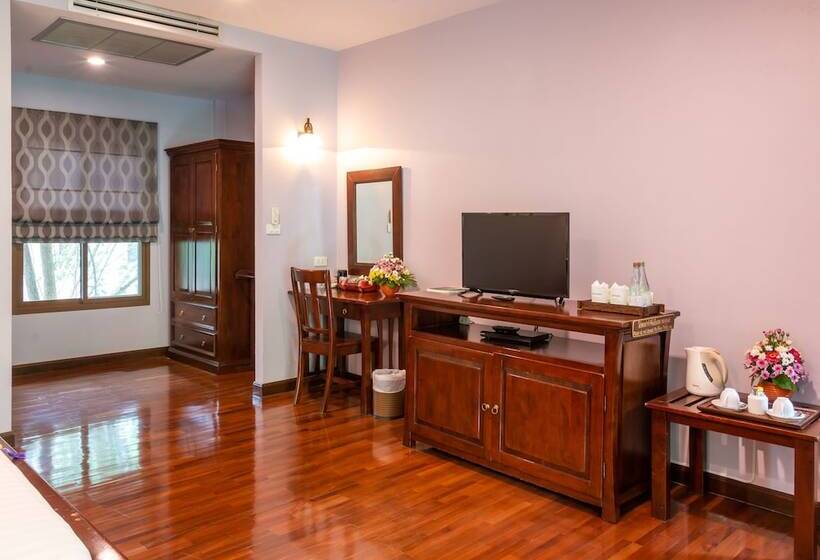 デラックスルーム, Phuwanalee Resort