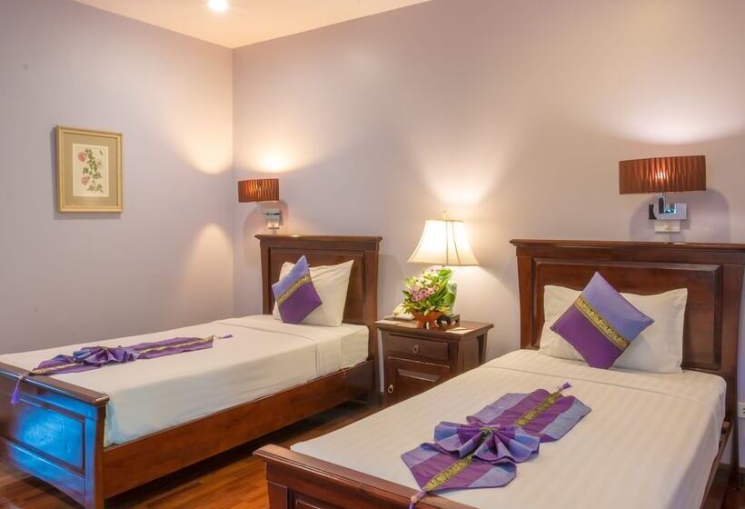 デラックスルーム, Phuwanalee Resort