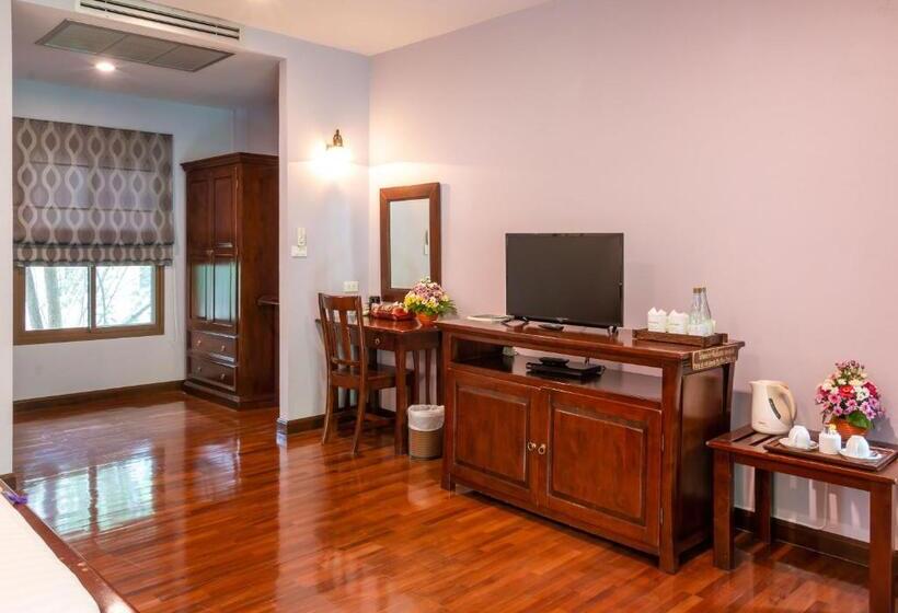 デラックスルーム, Phuwanalee Resort