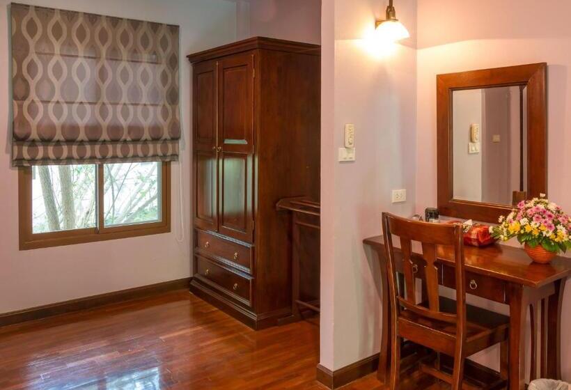 デラックスルーム, Phuwanalee Resort