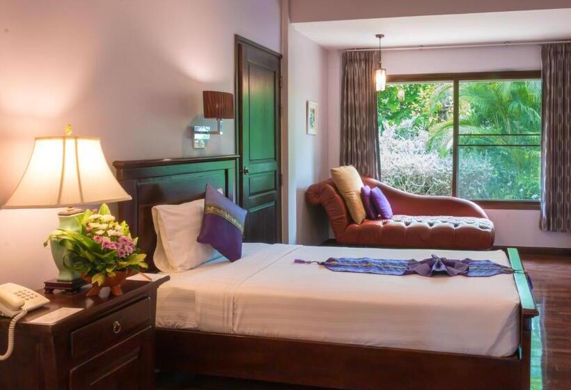 デラックスルーム, Phuwanalee Resort