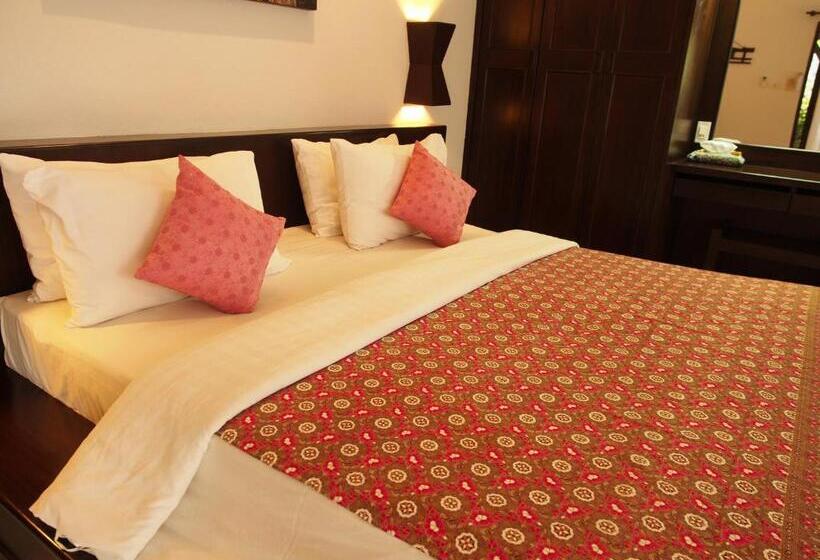 Номер Deluxe Вид на Бассейн, Tropicana Lanta Resort