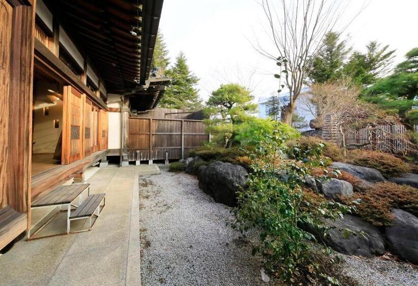 سوییت اجرایی, Fuji Onsenji Yumedono