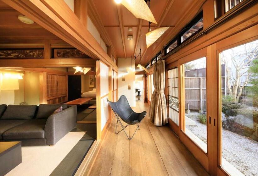 سوییت اجرایی, Fuji Onsenji Yumedono