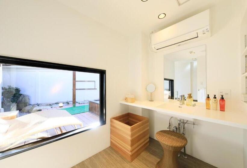 سوییت لوکس, Fuji Onsenji Yumedono