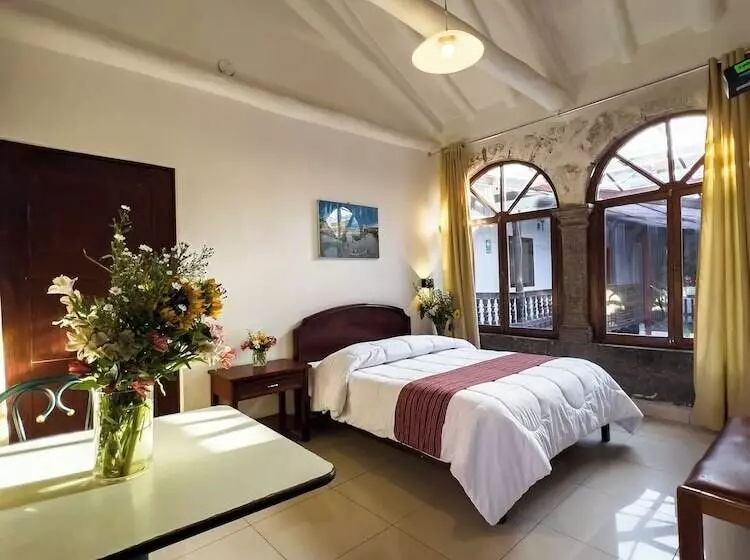 Standard Yhden Hengen Huone, Cusco Plaza Saphi