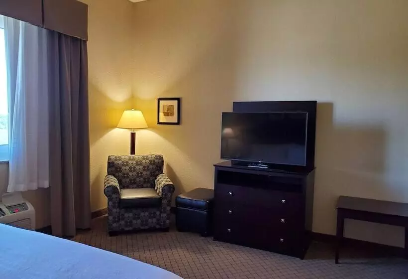 سوئیت برای معلولان, Holiday Inn Express Hotel & Suites Mankato East, An Ihg
