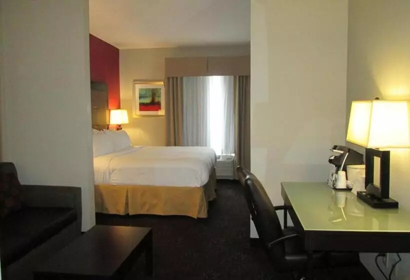 キングサイズベッドのデラックスルーム, Holiday Inn Express Cloverdale   Greencastle, An Ihg