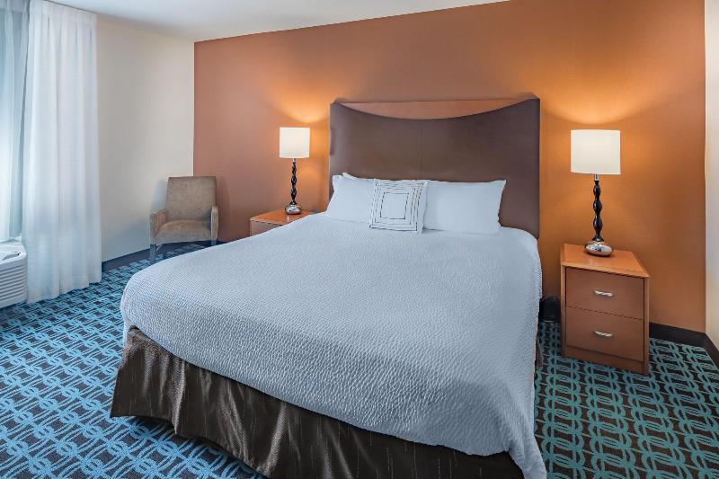 身障者適用スタンダードルーム, Holiday Inn Express Cloverdale   Greencastle, An Ihg