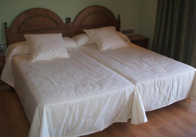 جناح لذوى الاحتياجات الخاصة, Holiday Inn Express Cloverdale   Greencastle, An Ihg