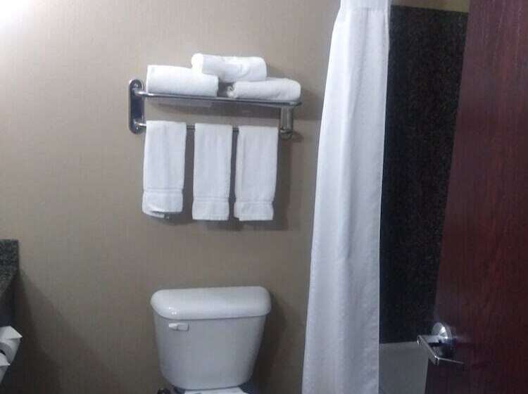 标准间, Pike Inn Le Roy   Bloomington Southeast Area