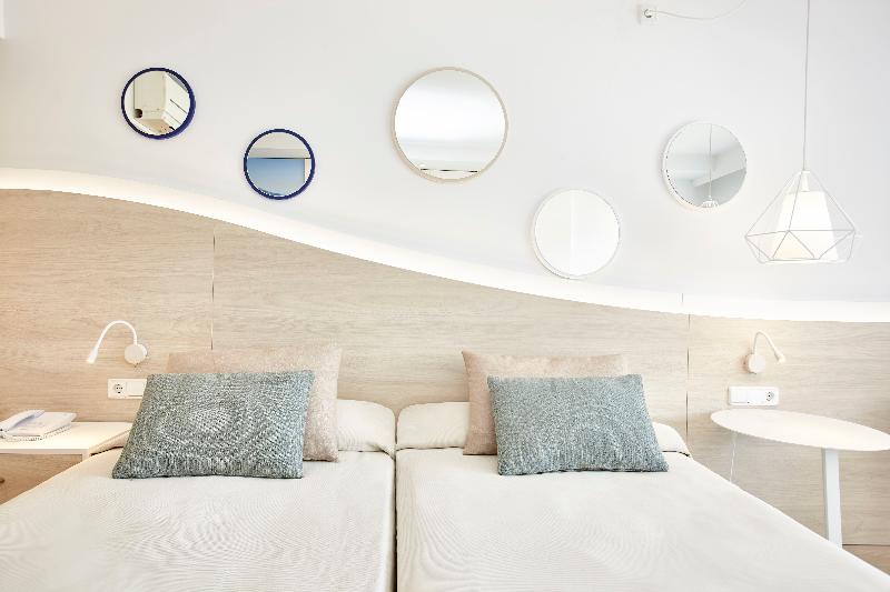 חדר דלוקס, Dad D Resort By Lopburi Inn Resort