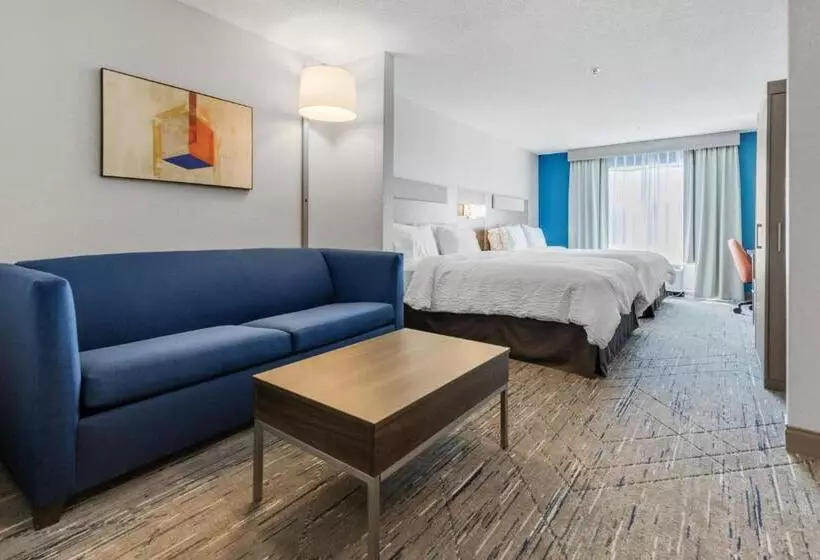 ２ベッドスイートルーム, Holiday Inn Express & Suites Starkville By Ihg